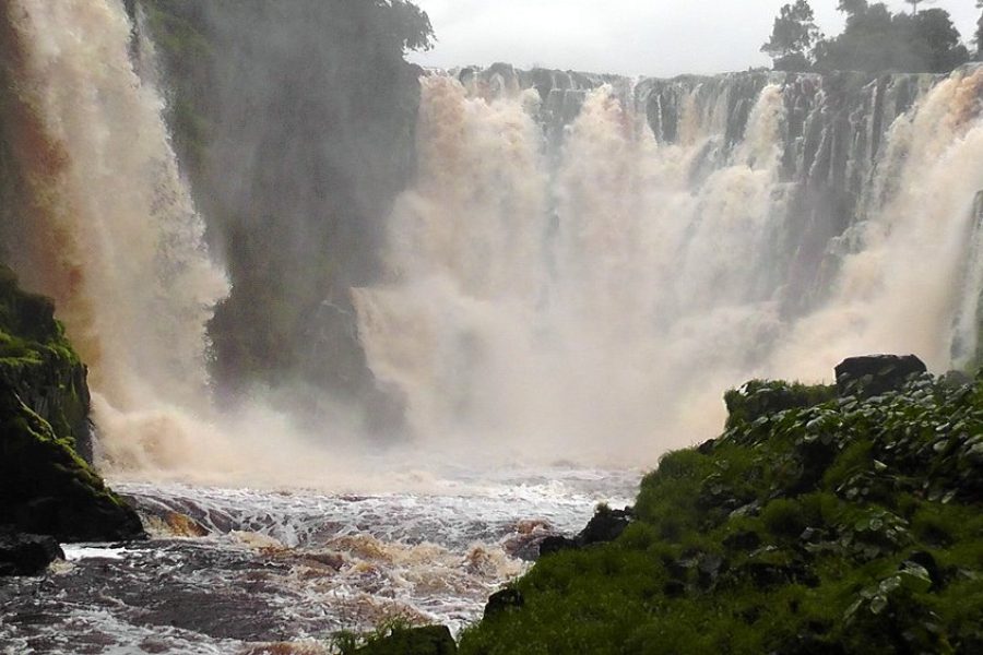 Ivindo National Park, Kongou Falls and Langoué Baï
