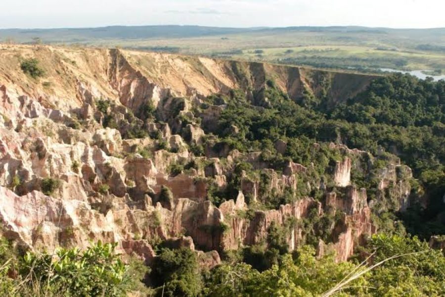 Batéké Plateau National Park