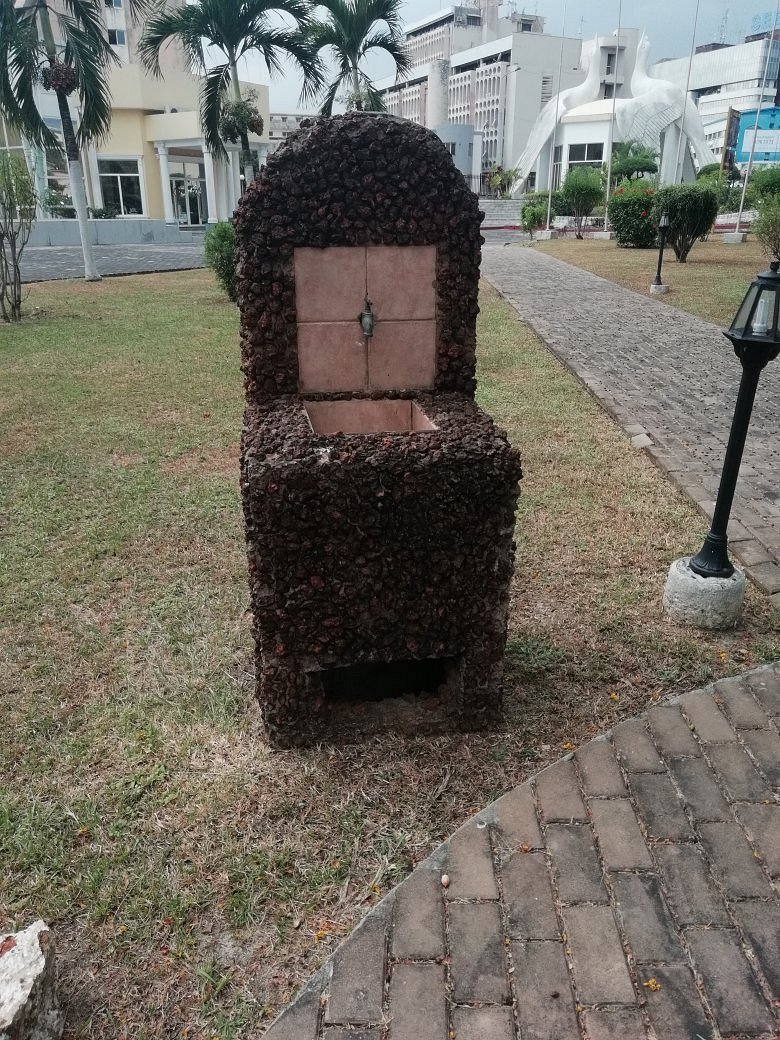 Memorial Leon Mba